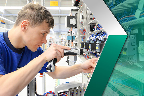 elektrotechnik Stecker / SchalterKabelführungenGehäuse...